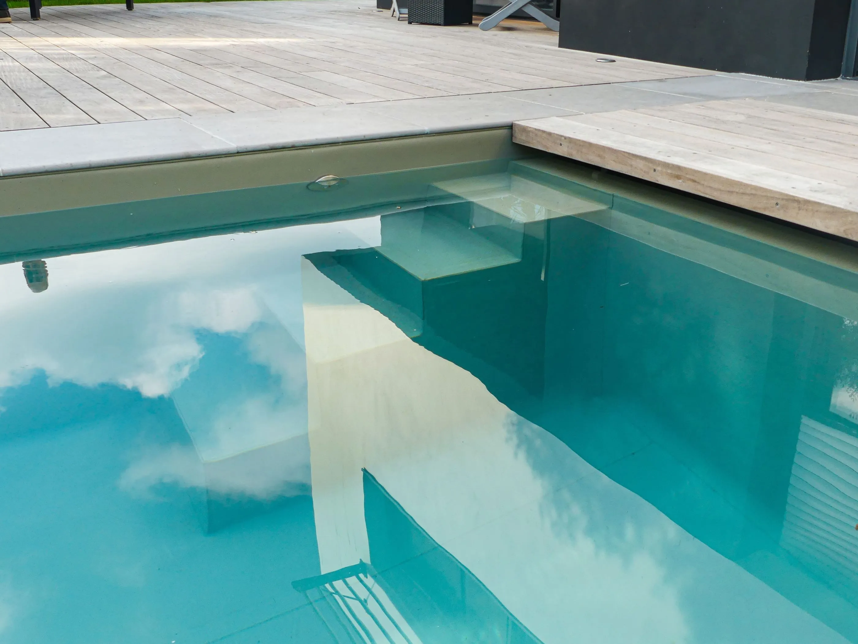Piscine minimaliste Vannes