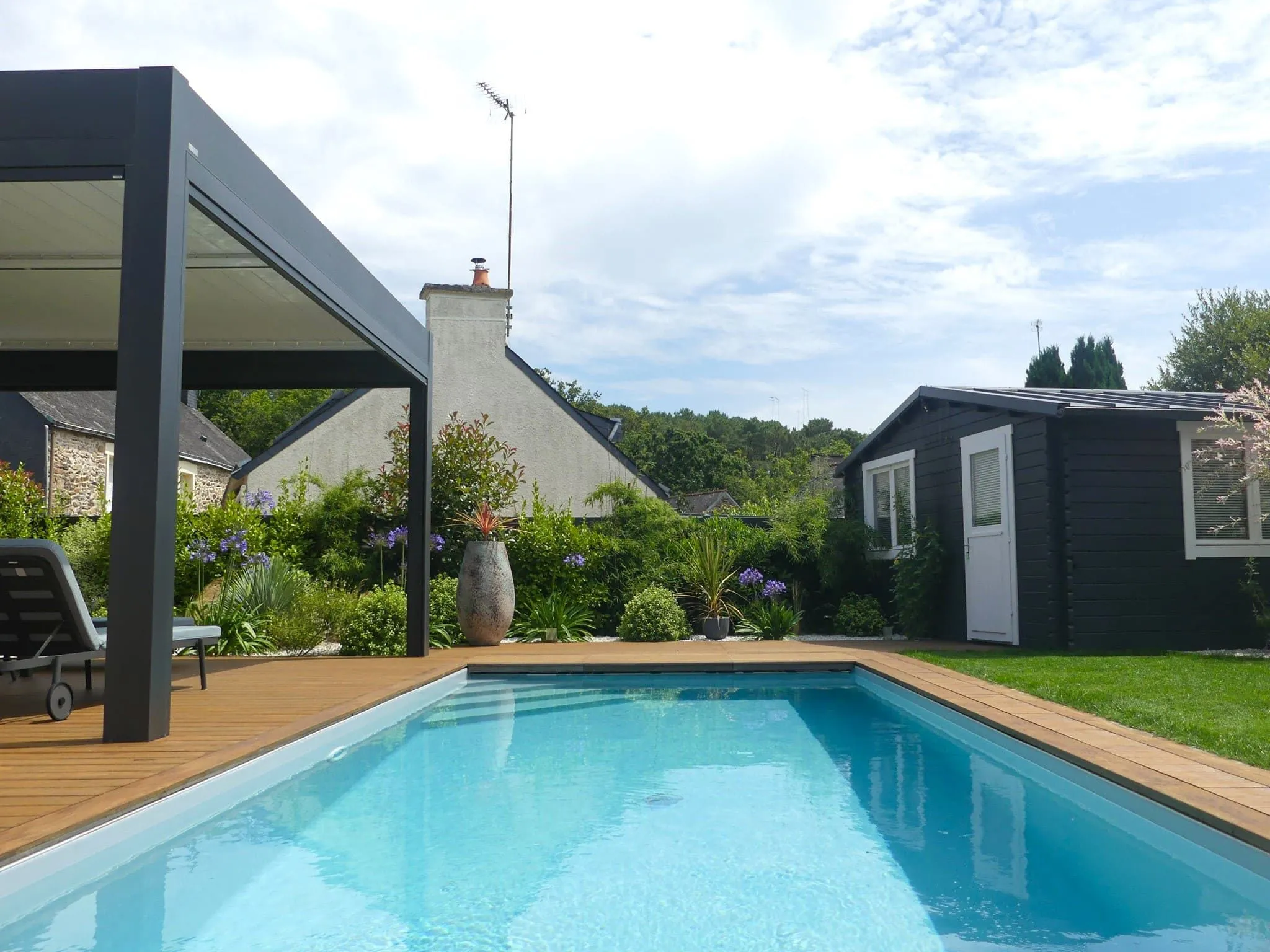 Piscine et terrasse saint avé David Paysage